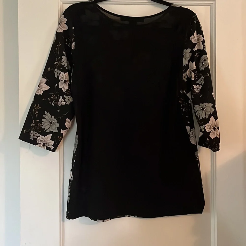 French Connection blouse - Picture 3 of 3